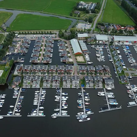 De Meerparel-8 Apartmán *